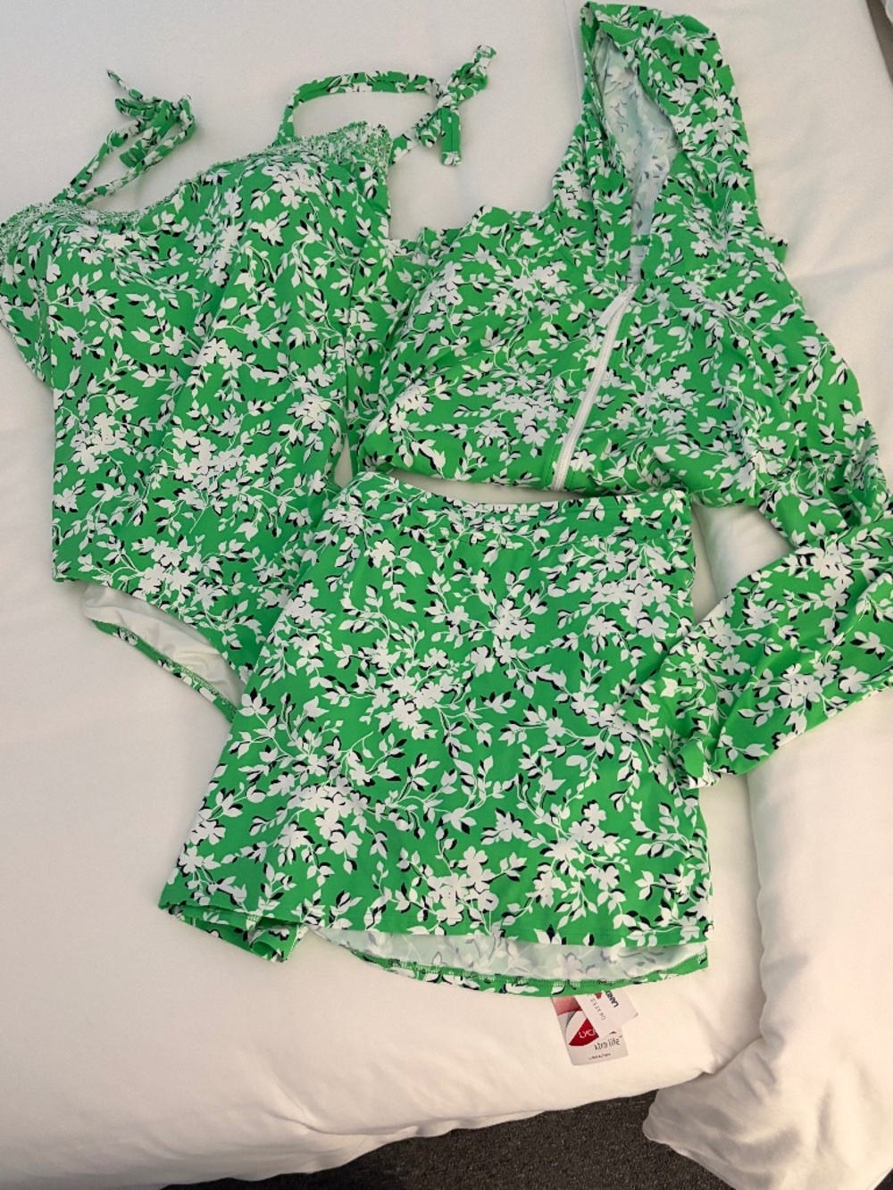 Draper James 3 pieces! swimsuit, swim skirt and hoody jacket NWT 2x 20W